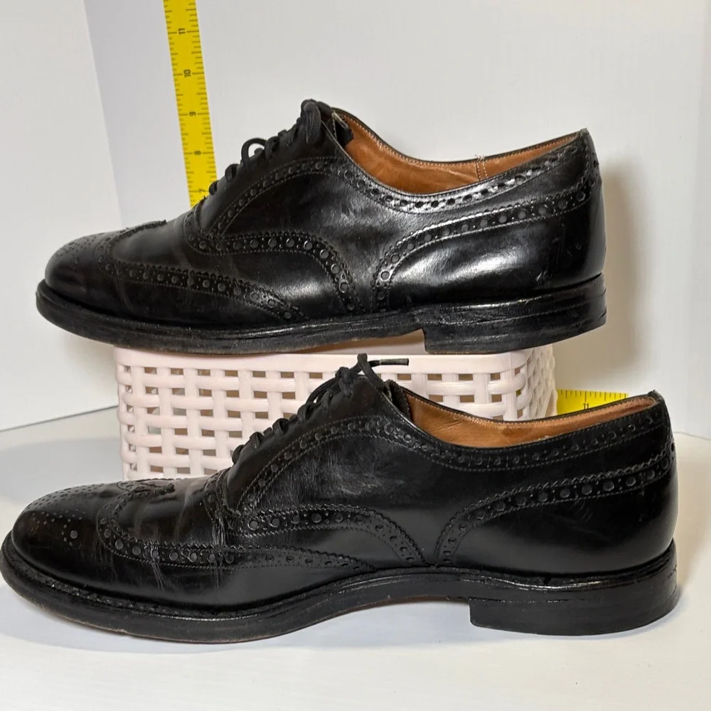 Vintage Church’s handmaid size‎ 12 Classic Black Leather oxford Brogues 22